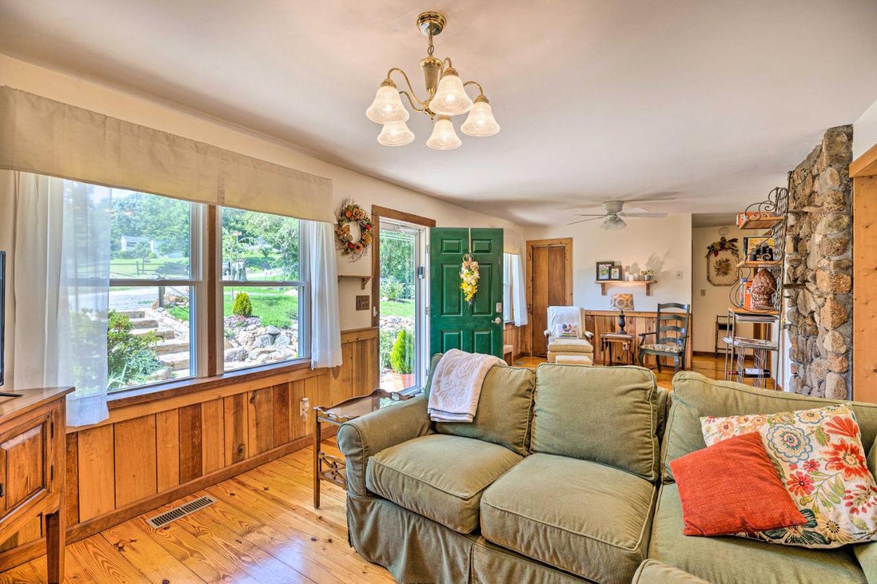 Charming Cottage Less Than 10 Mi To Wineries And Skiing! Nellysford Eksteriør bilde
