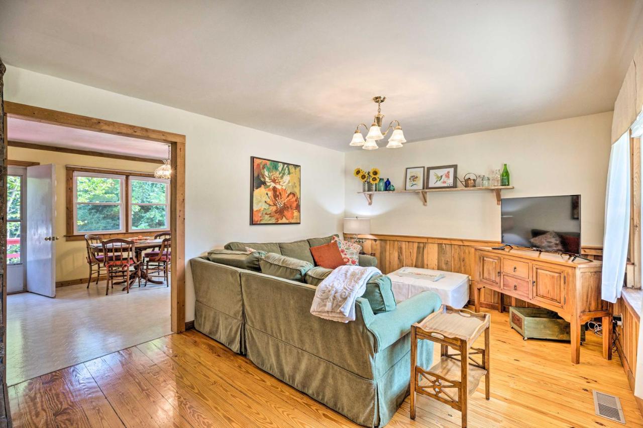 Charming Cottage Less Than 10 Mi To Wineries And Skiing! Nellysford Eksteriør bilde