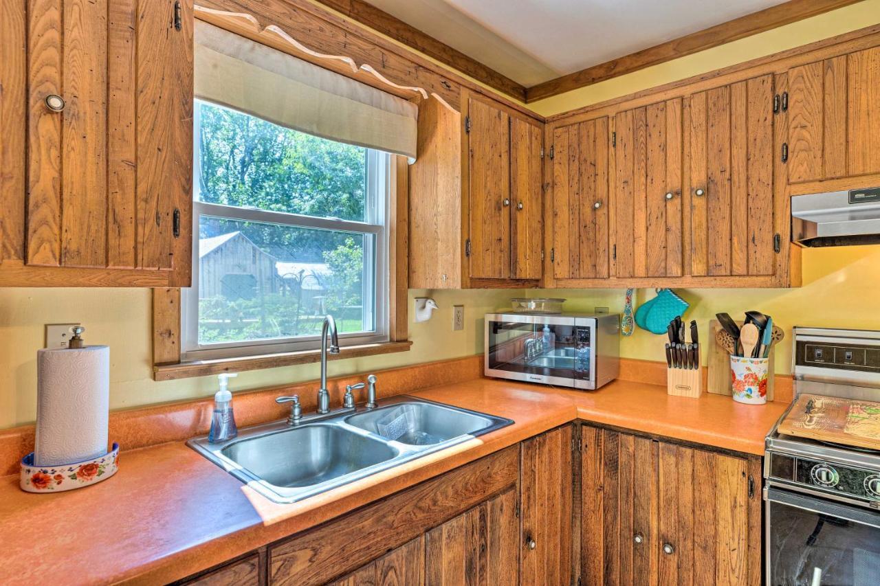 Charming Cottage Less Than 10 Mi To Wineries And Skiing! Nellysford Eksteriør bilde