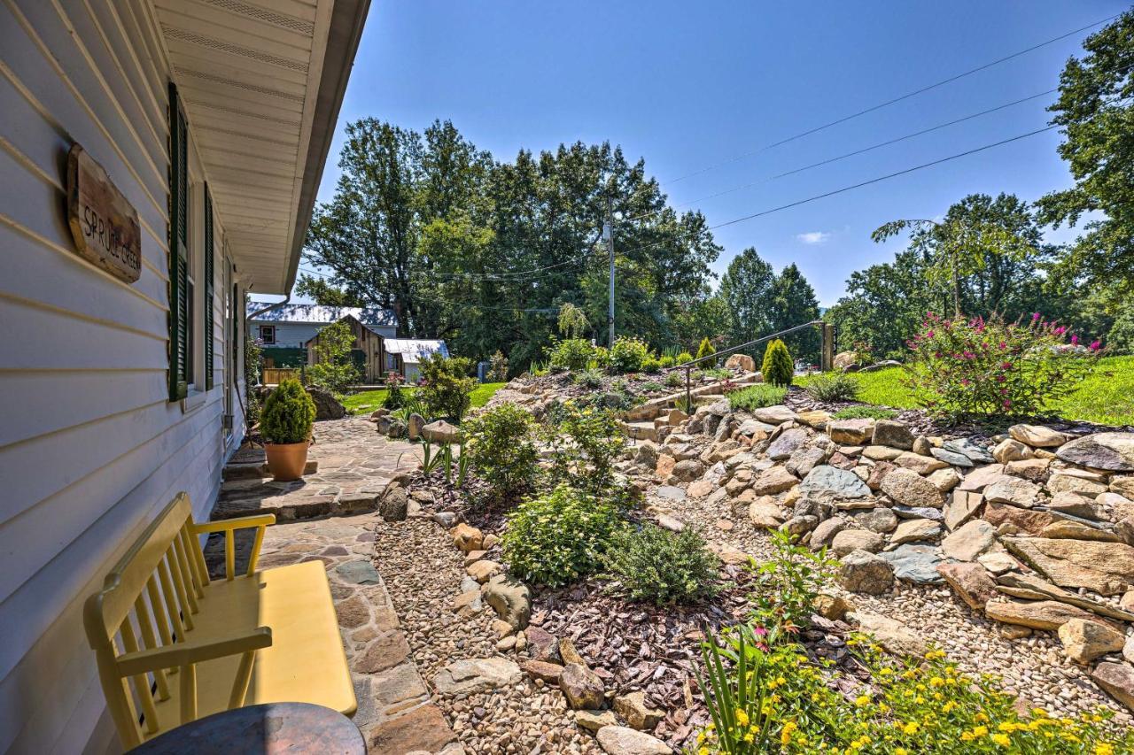 Charming Cottage Less Than 10 Mi To Wineries And Skiing! Nellysford Eksteriør bilde